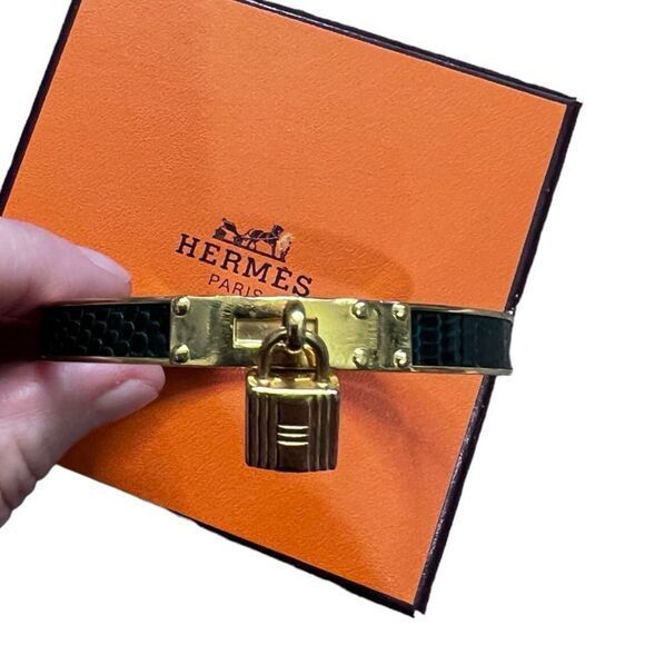 Authentic Hermès Kelly Designer Bangle Bracelet Green - Picture 8 of 11